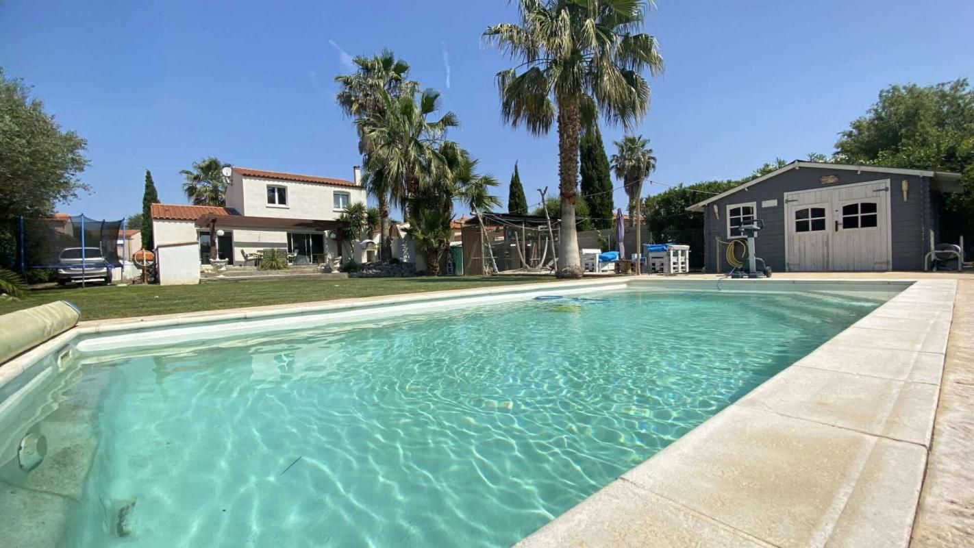 POLLESTRES Magnifique villa de 110 m² en R+1 sur un terrain de 1853 m² avec piscine et sans vis-à-vis 3