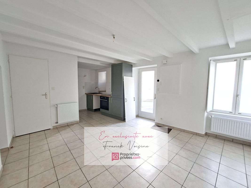 A VENDRE en Exclusivité aux Herbiers, Maison de centre-ville de 51 m2 env avec 2 chambres