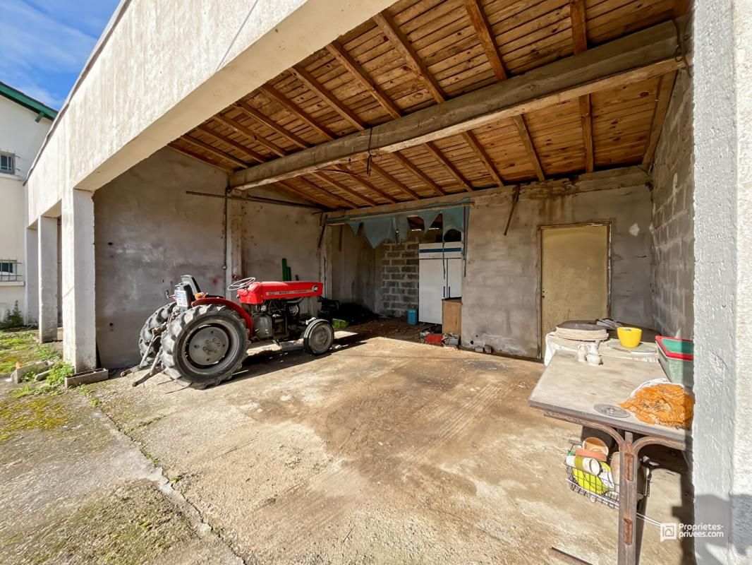 VIRSAC MAISON INDÉPENDANTE 103 m² - TERRAIN 2215 m² DIVISIBLE - DOUBLE GARAGE 80 m² - FORT POTENTIEL VIRSAC 3