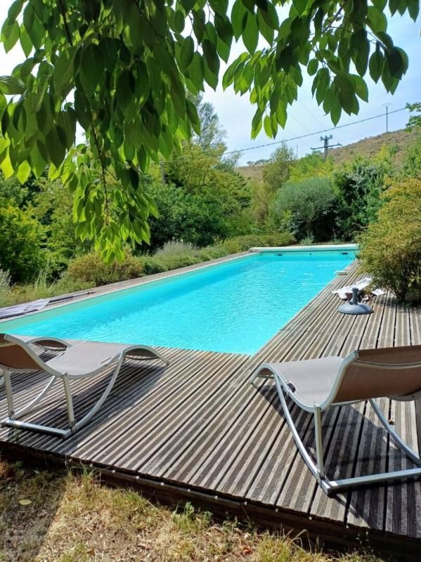 VINEZAC AUTHENTIQUE MAS ARDÉCHOIS AVEC PISCINE 4