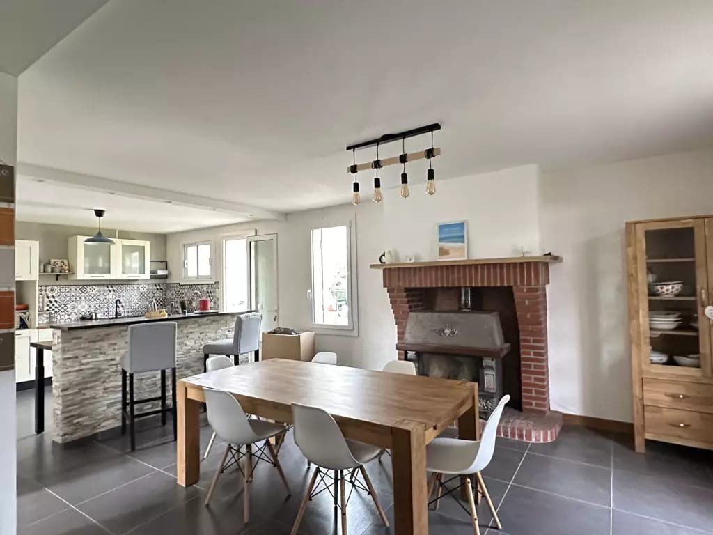 MONT-DE-MARSAN Maison YGOS ST STURNIN   150 m2 UTILES 4