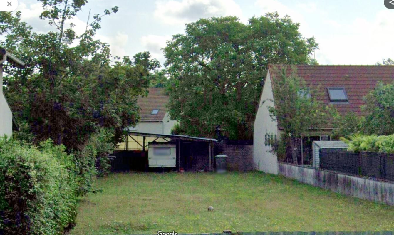 BRUNOY 91800 BRUNOY  sud- Quartier Bosserons-Terrain Brunoy 673 m² - Façade de 12 mètres 2