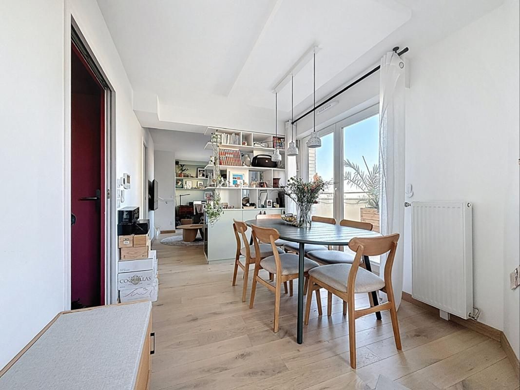 VILLEJUIF Superbe appartement, 3 pièces duplex avec terrasse de 35 m² 3