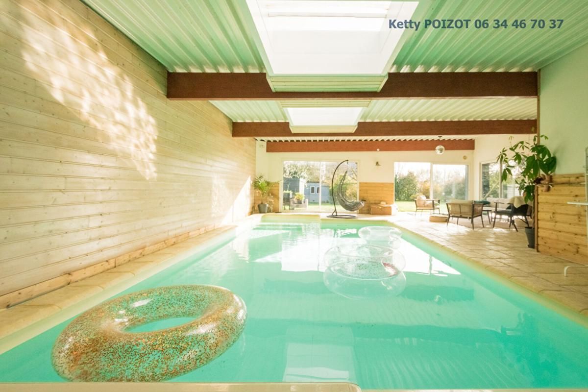 PETIT-MARS EXCLUSIVITE - Nouveauté Belle Maison Familiale Petit Mars 6 pièce(s) - 143 m2 au sol - Espace Piscine Intérieure 82 M2 2