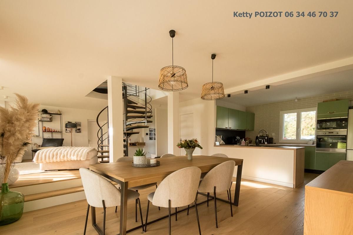 PETIT-MARS EXCLUSIVITE - Nouveauté Belle Maison Familiale Petit Mars 6 pièce(s) - 143 m2 au sol - Espace Piscine Intérieure 82 M2 4