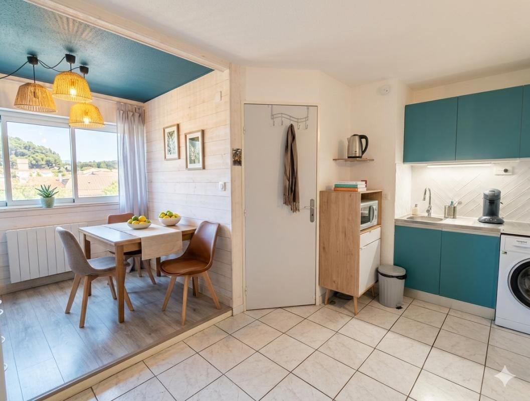 NARBONNE Charmant T2 rénové à deux pas de la plage, avec parking privatif 2