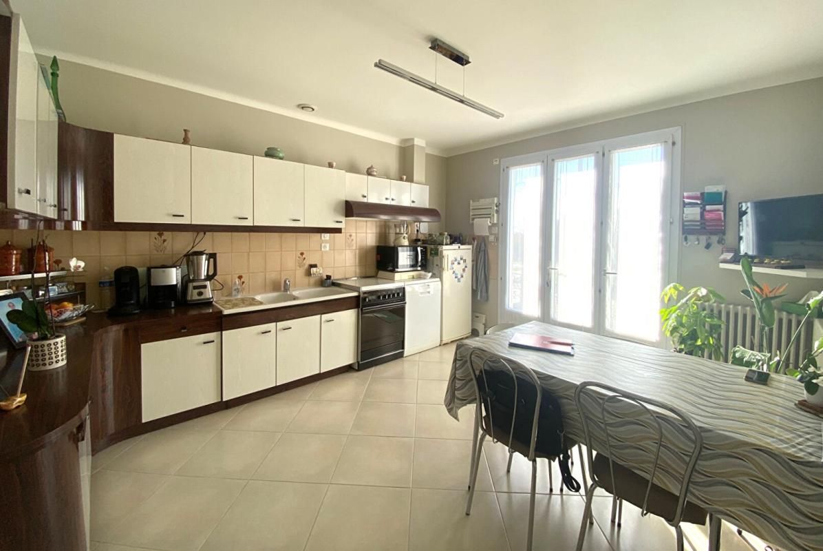 SAINTE-PAZANNE MAISON SAINTE PAZANNE 44680 - 4 CHAMBRES - BUDGET 269 900  HAI 3