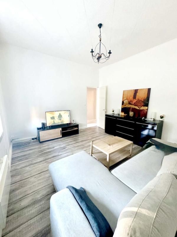 ISTRES Appartement Istres 2 pièce(s) Avec Terrasse et JARDIN 1