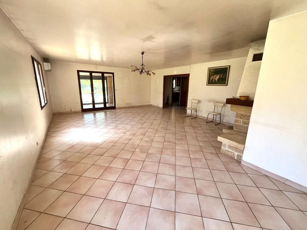 MONTFORT-SUR-ARGENS Maison 3 pièces - Montfort Sur Argens 3