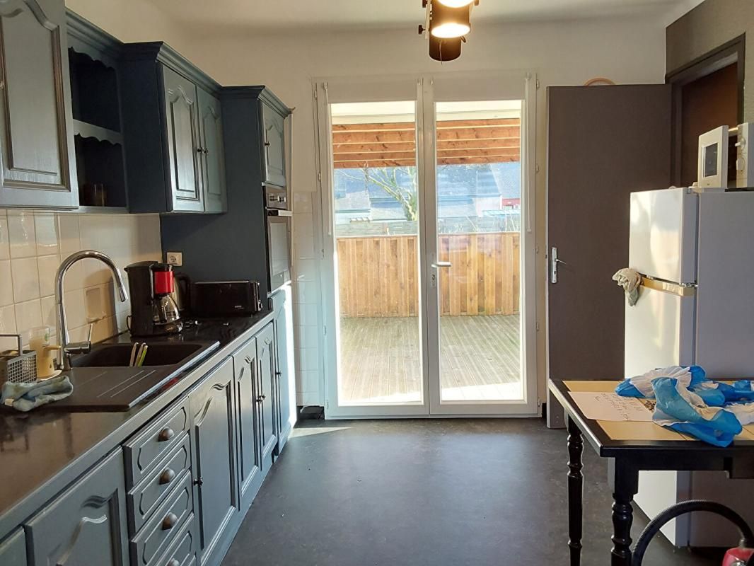 LE QUILLIO Maison Le Quillio 6 pièce(s) 85 m2 3