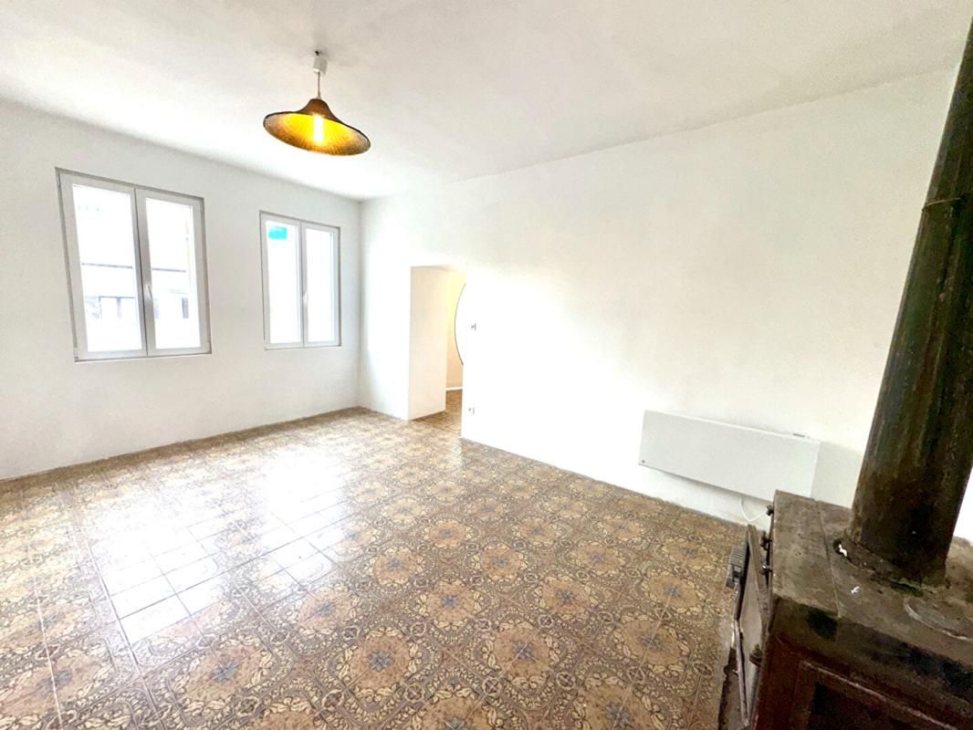 CREPY-EN-VALOIS Maison de Type 4 3