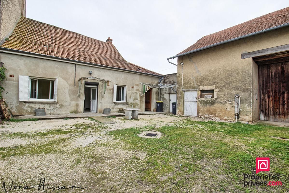 LES MAILLYS Maison  4 pièce(s) 94 m2 1