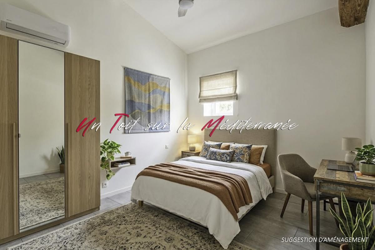 SOLLIES-PONT Appartement  T3, 75m2, dans une ancienne bâtisse rénovée à Solliès Pont 3