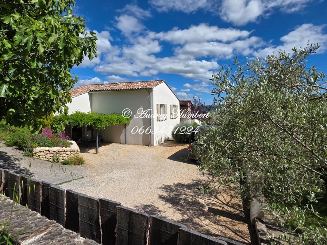 VILLENEUVE Villeneuve , Maison de charme, 156 m²  avec vue panoramique et piscine sur 1000 m² plantés d'oliviers 2