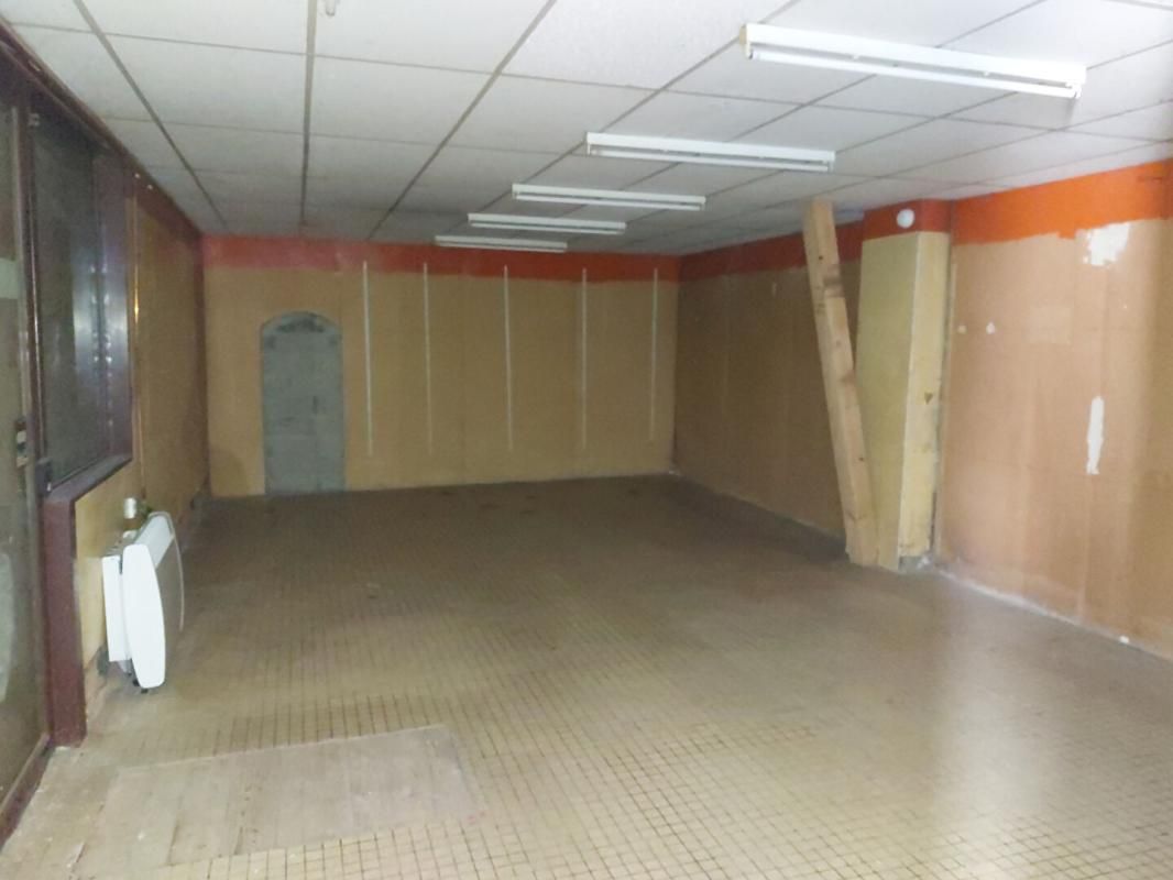 MONTCEAU-LES-MINES Ensemble immobilier Montceau Les Mines 4 pièce(s) 150 m2 2