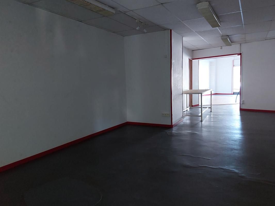 MONTCEAU-LES-MINES Ensemble immobilier Montceau Les Mines 4 pièce(s) 150 m2 4