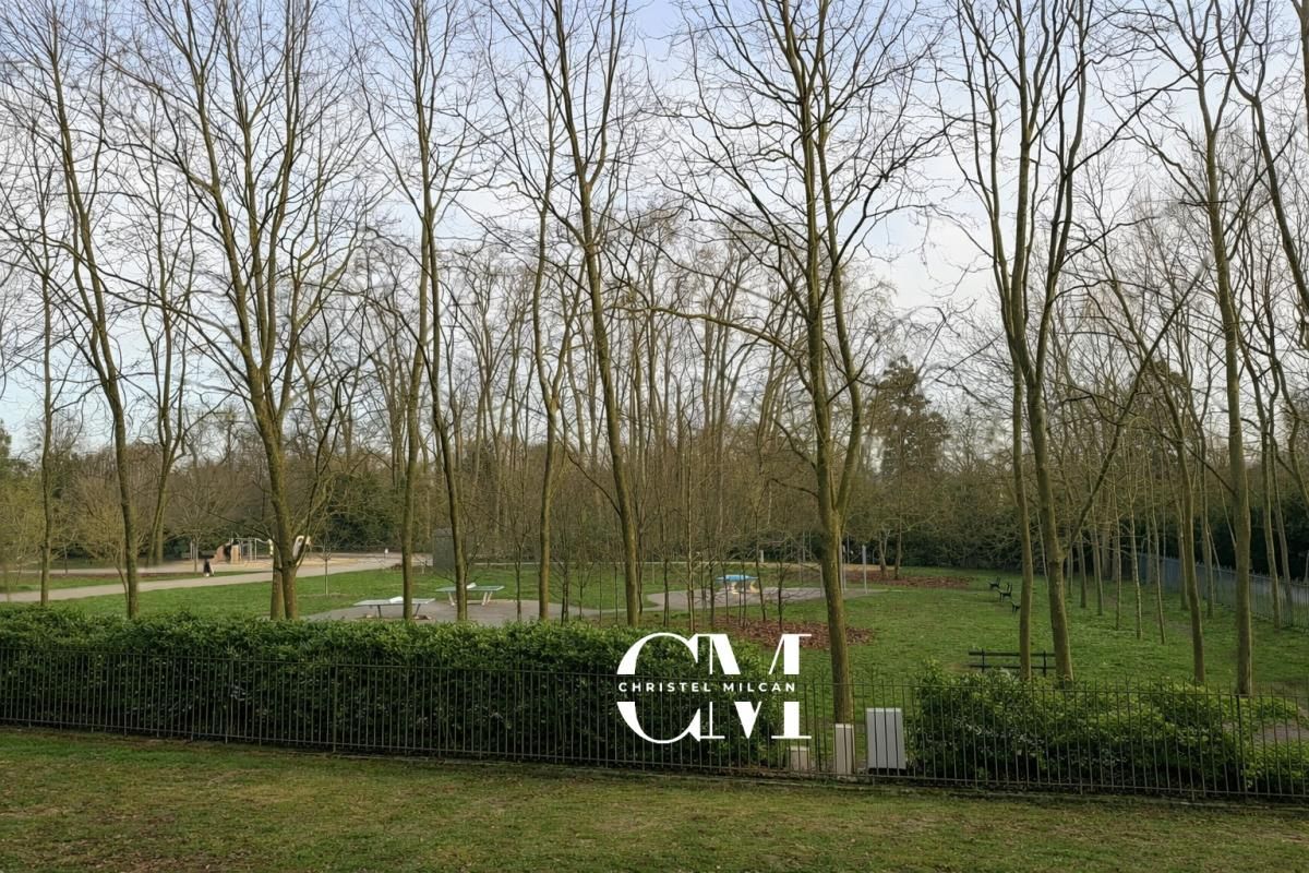 Bordeaux Caudéran - Face Parc Bordelais - Appartement rénové avec balcon, parking et cave