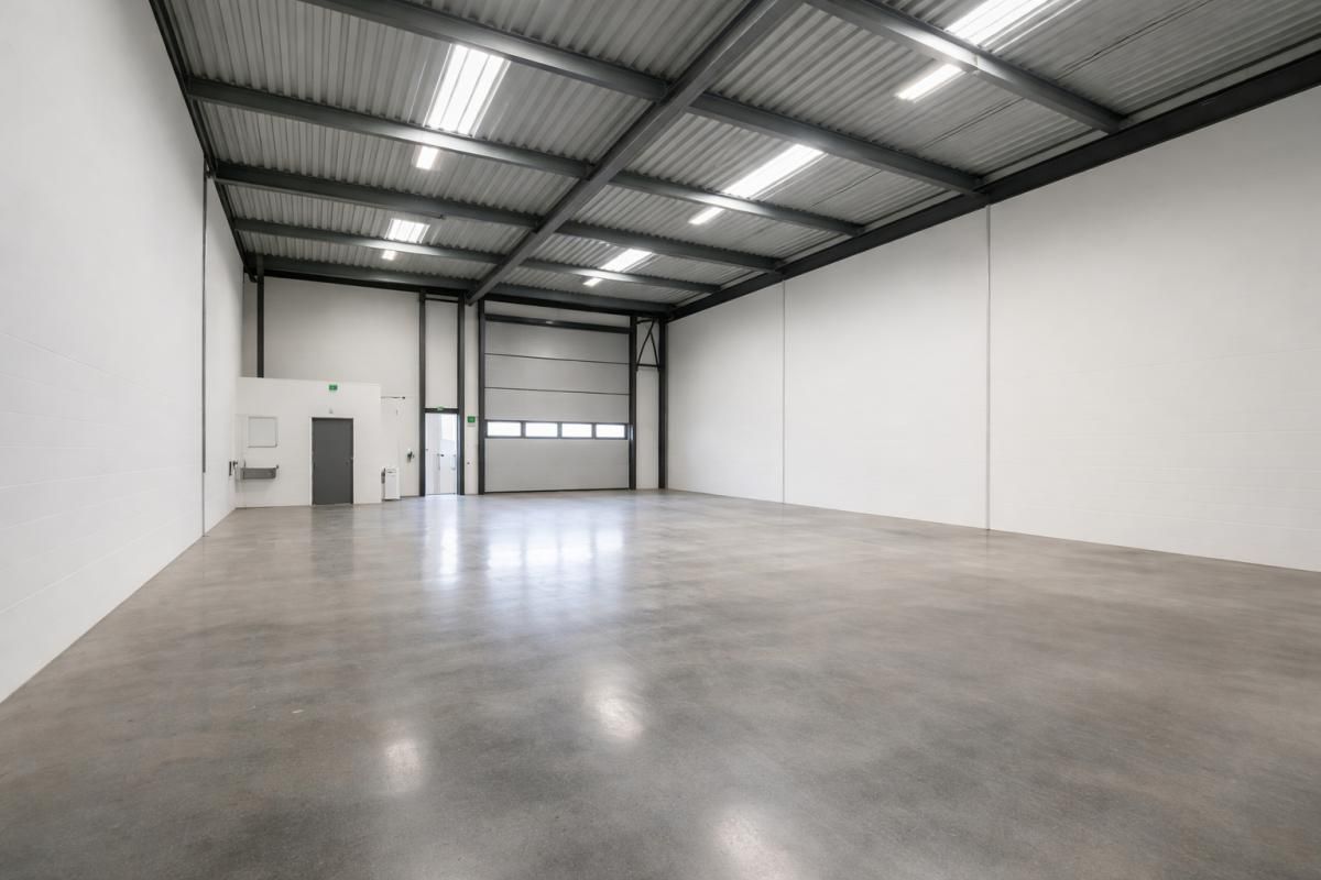 CREIL CREIL - LOCAL D'ACTIVITÉ 240 m² MEILLEUR RAPPORT PRIX / m² 2
