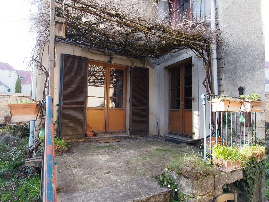 CHAIGNAY maison de 175m2 terrain 3847m2 3