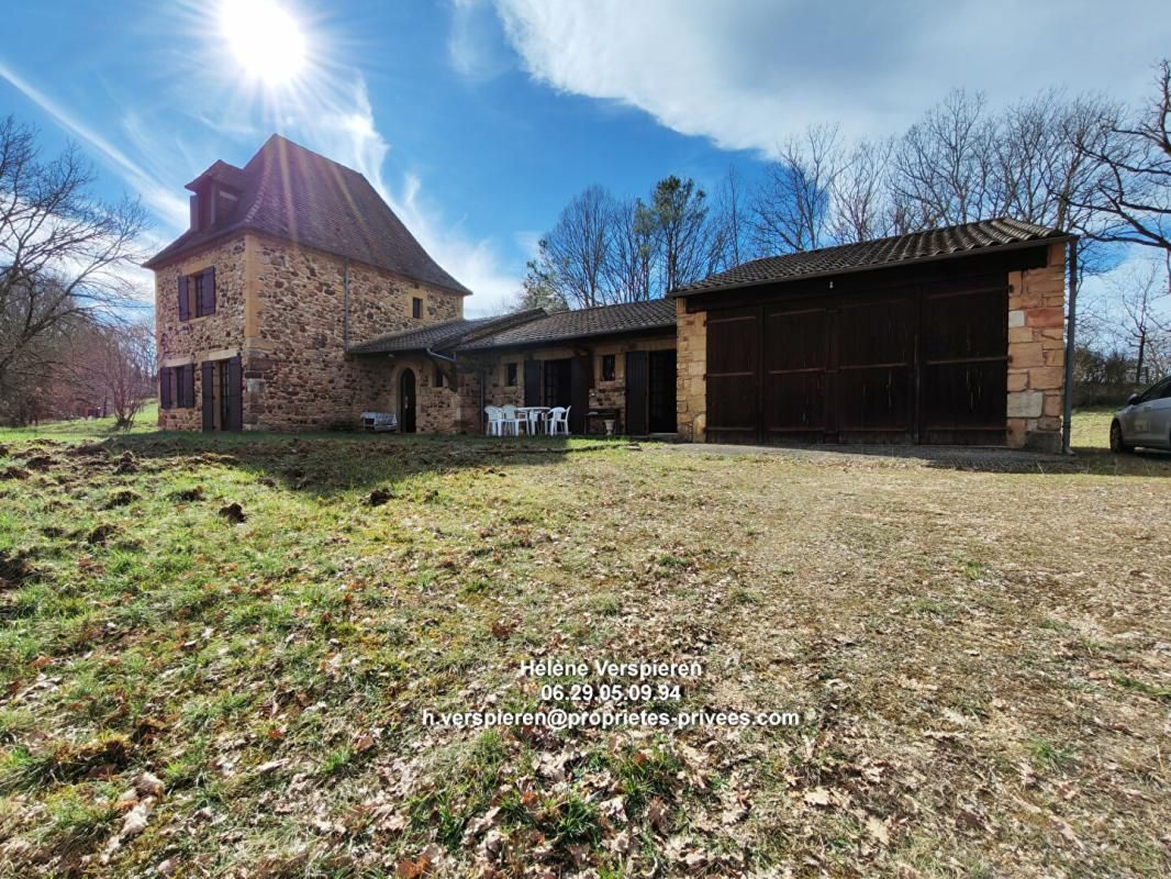 BELVES Maison Belves 8 pièce(s) 181 m2 terrain de 9017 m2 2