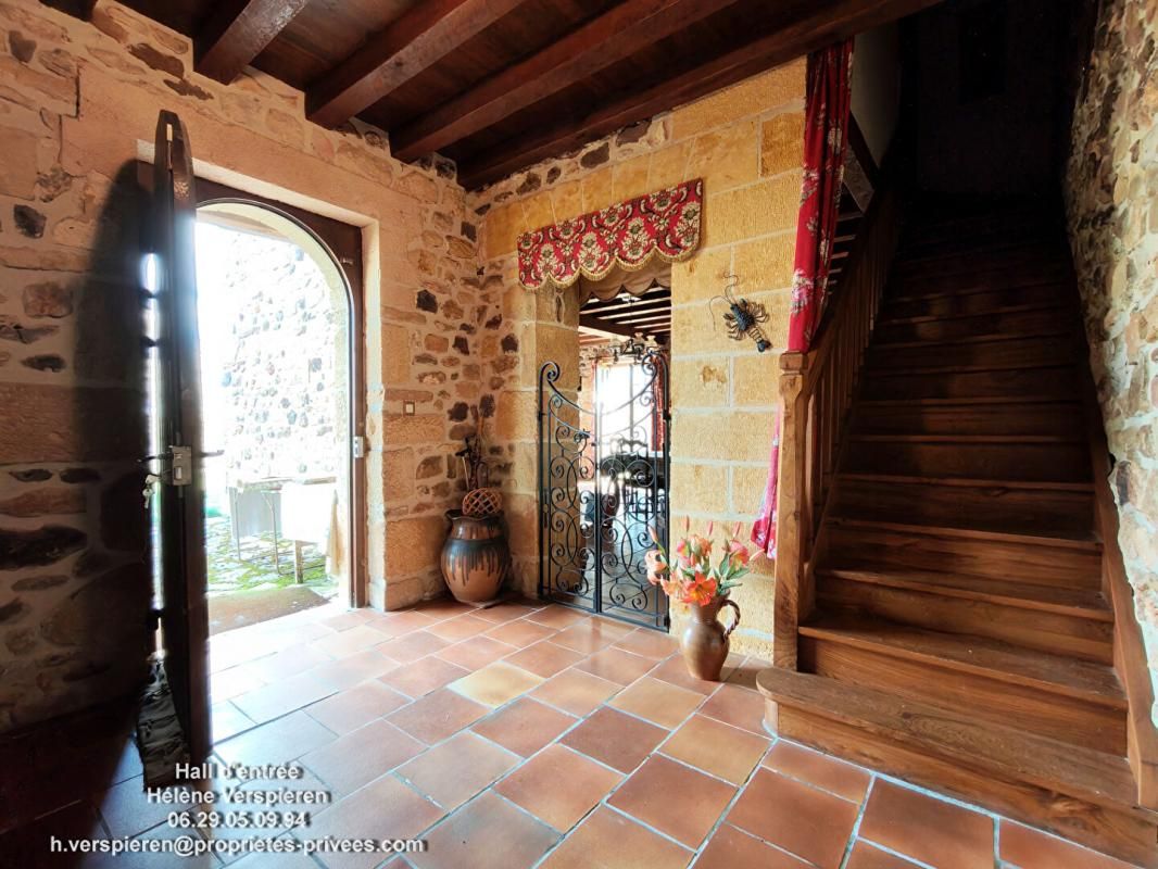 BELVES Maison Belves 8 pièce(s) 181 m2 terrain de 9017 m2 4