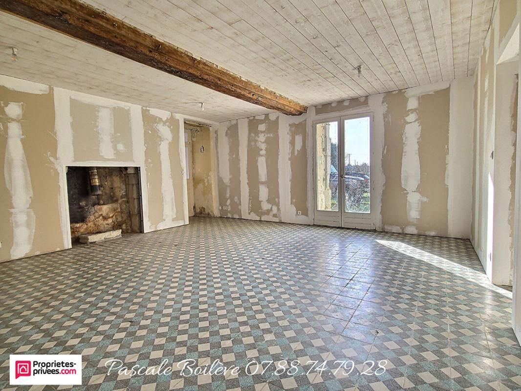 VERNOIL-LE-FOURRIER Longère avec travaux de rénovation à terminer - VERNOIL LE FOURRIER (49390) 4