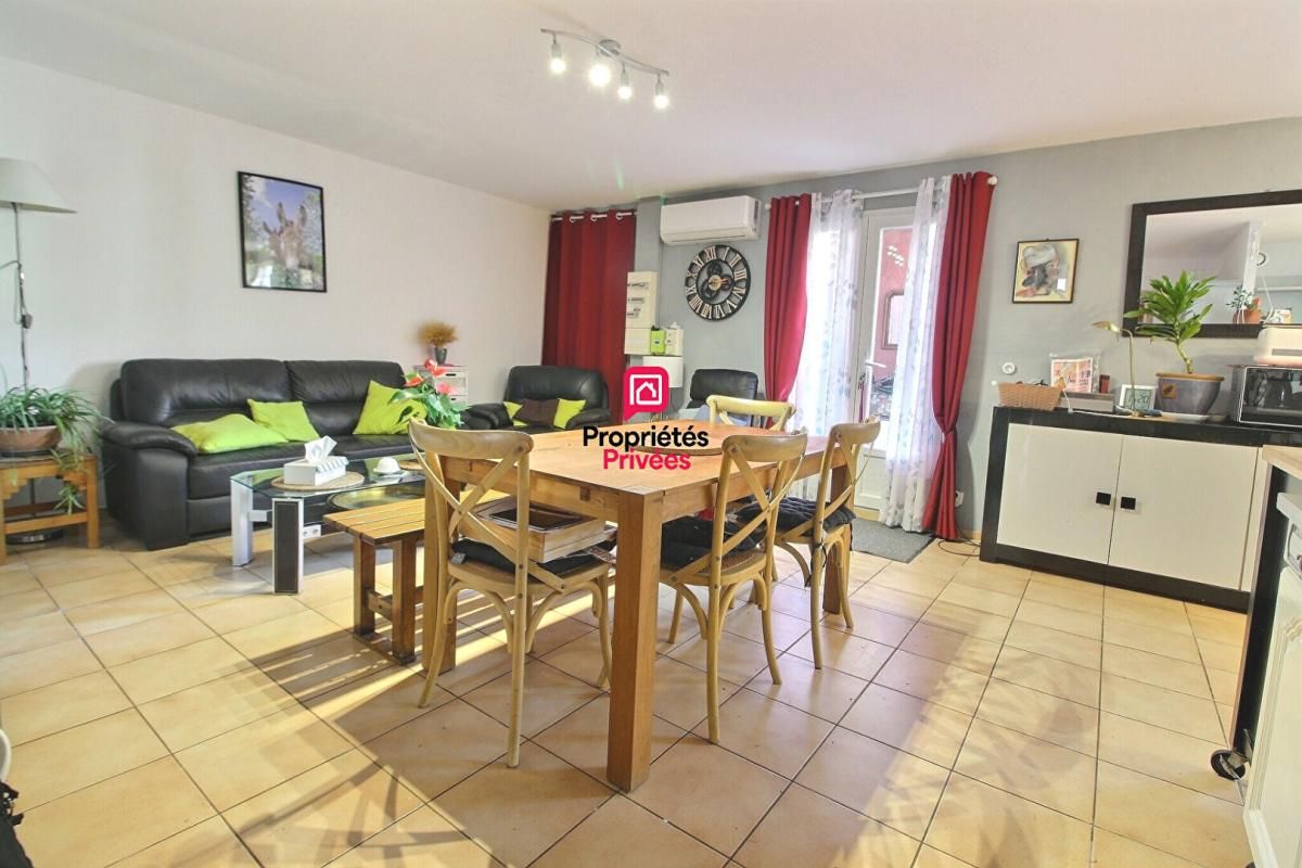 Appartement 75 m² en Location -  3 chambres à Saint Hippolyte Du Fort