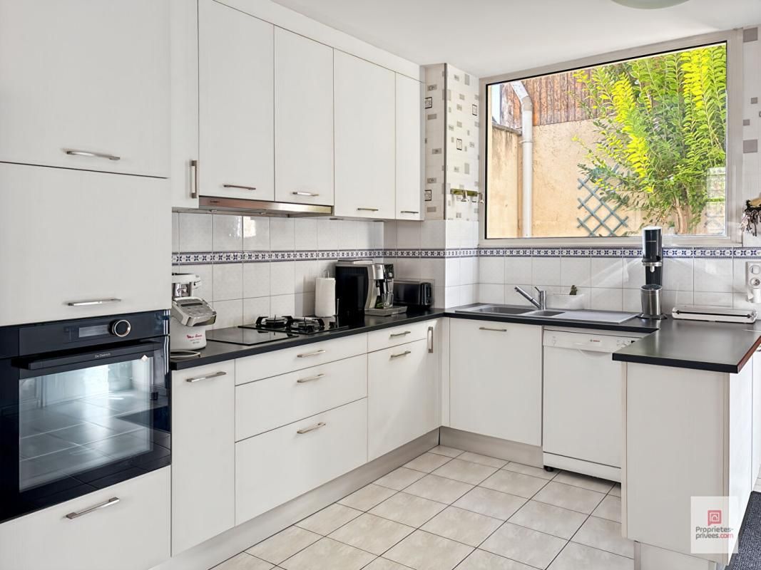 LA FLECHE Maison de Maitre - La Fleche 9 pièce(s) 244 m2 3