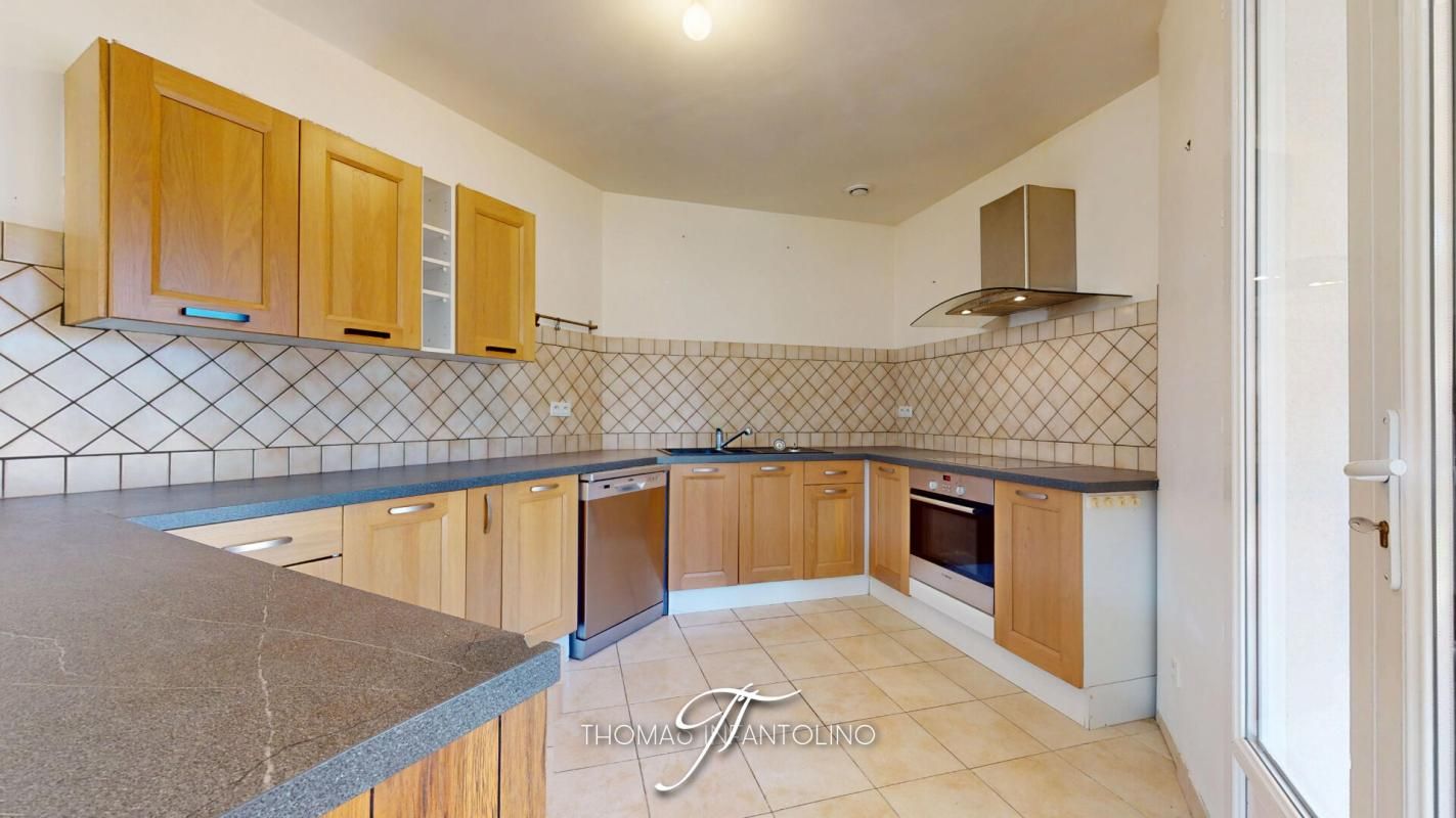 LADERN-SUR-LAUQUET EN EXCLUSIVITE - MAISON 4 FACES - 4 CHAMBRES - BUREAU - GARAGE 4