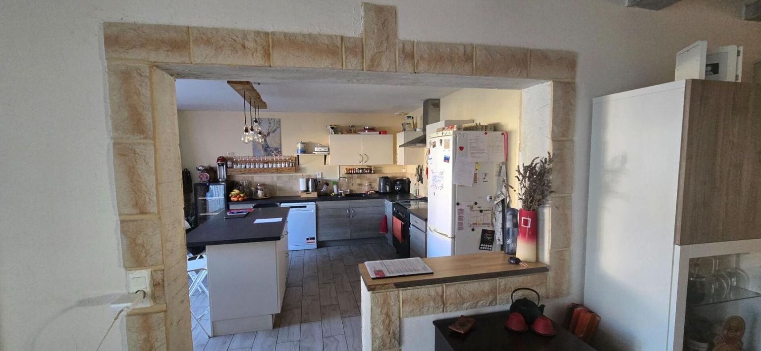 FRASNE-LE-CHATEAU ?Maison en pierre 146m² rénovée situé à Frasne-le-Château 4