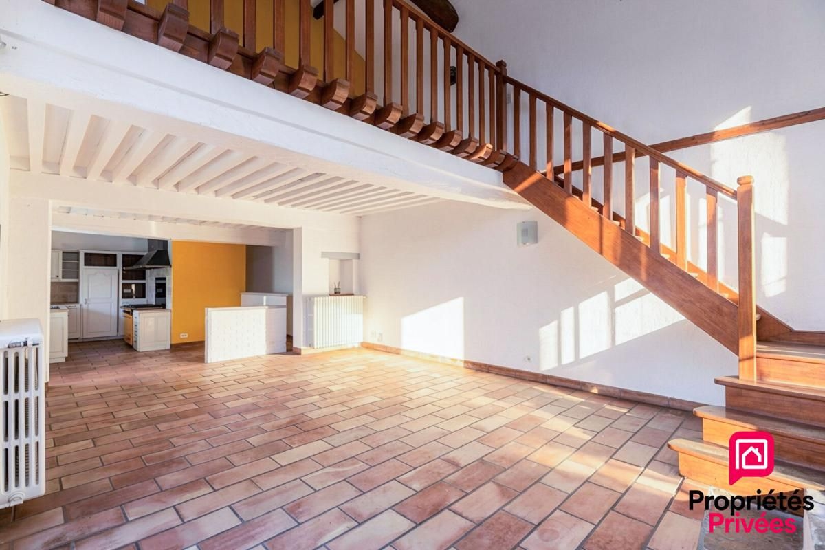 OYTIER-SAINT-OBLAS Maison de caractère de 257 m2 avec T2 indépendant - Oytier-Saint-Oblas 2
