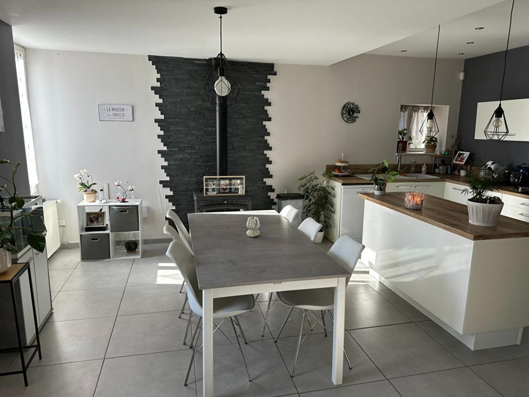 LA FERTE-BERNARD Maison  5 pièce(s) 129 m2 3