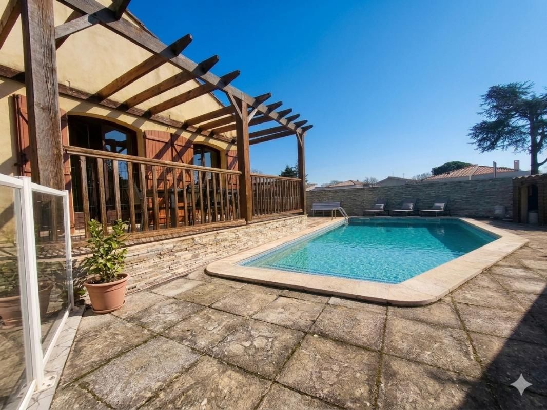 LATTES Maison familiale à Lattes avec studio indépendant et piscine 1