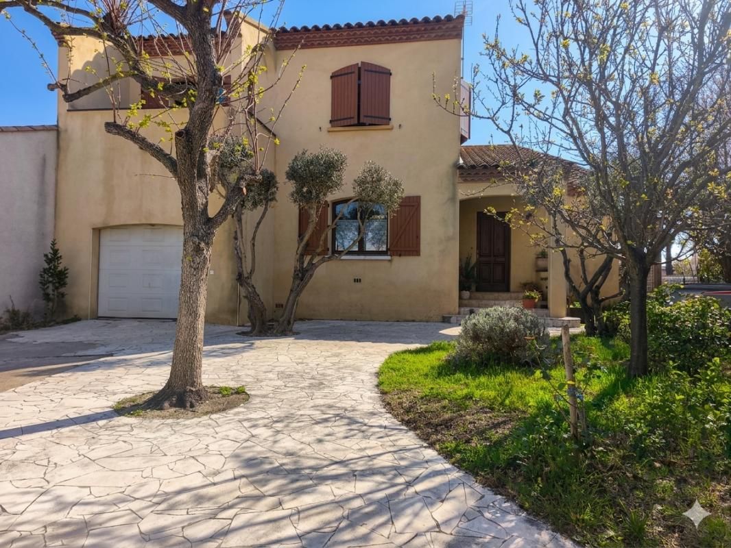 LATTES Maison familiale à Lattes avec studio indépendant et piscine 3