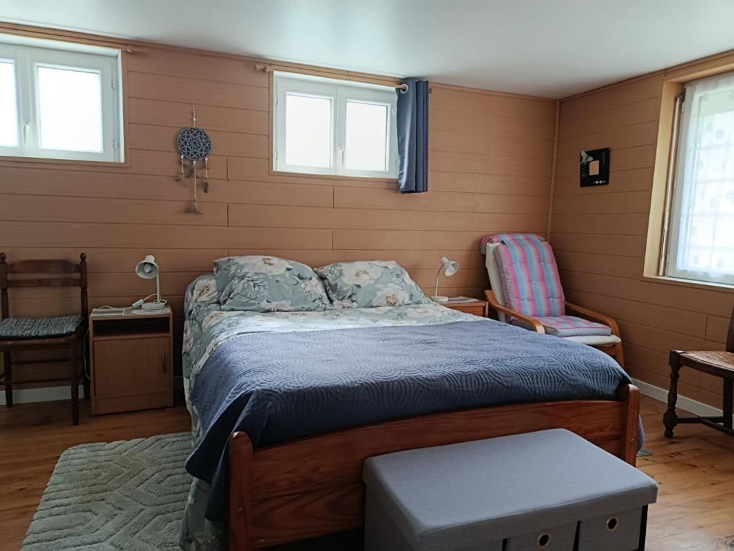 CARHAIX-PLOUGUER Maison 129 M2  4 chambres 4