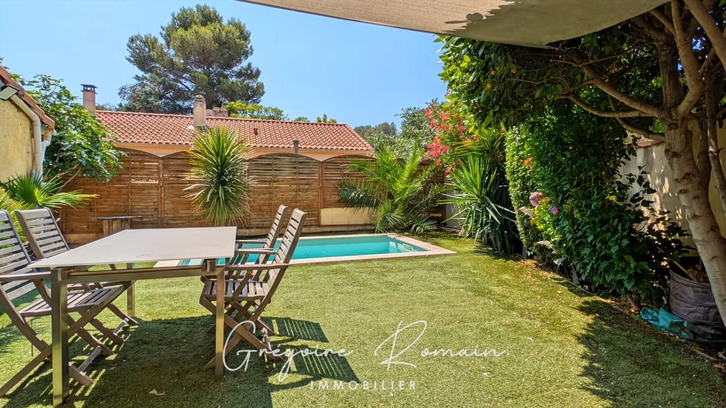 SAINT-CHAMAS Maison Saint Chamas 5 pièces 122 m2 3