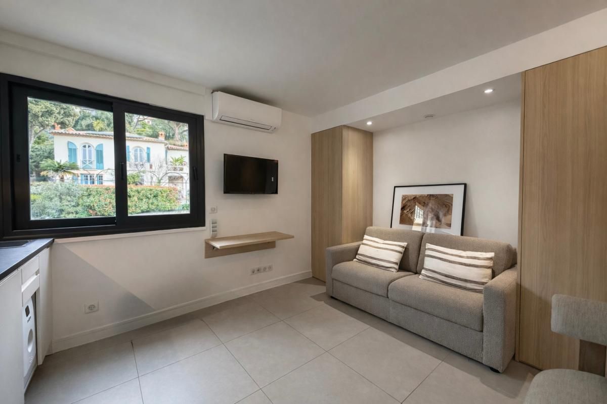 NICE Appartement studi Nice Mont Boron 1 pièce 18.70 m2 refait à neuf 2
