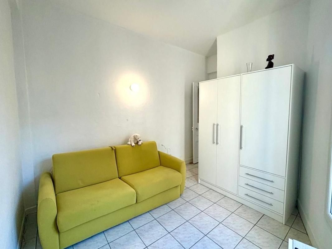 NICE Appartement centre-ville Nice Cessole 2 pièces 25m2 à rafraichir 2