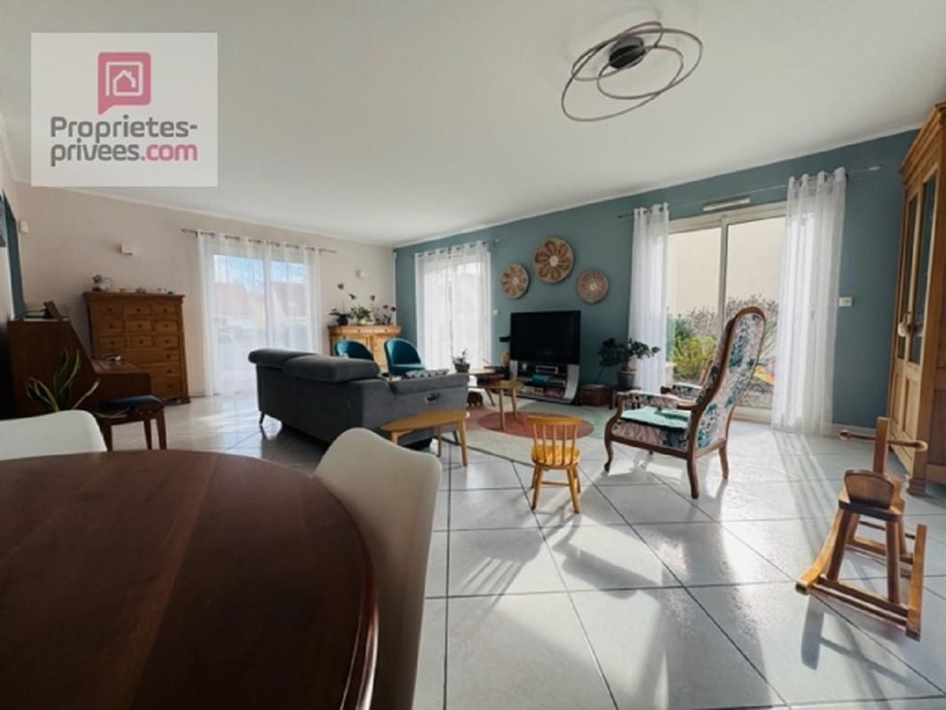 SALOUEL Pavillon - 8 pièces - 220 m2 3