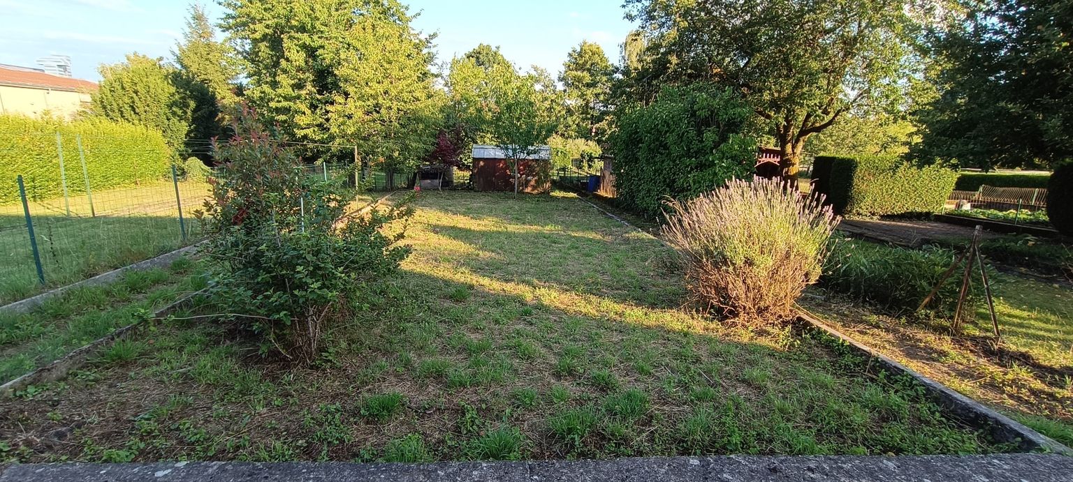 LUXEUIL-LES-BAINS Maison Luxeuil Les Bains 4 chambres 110 m2 3