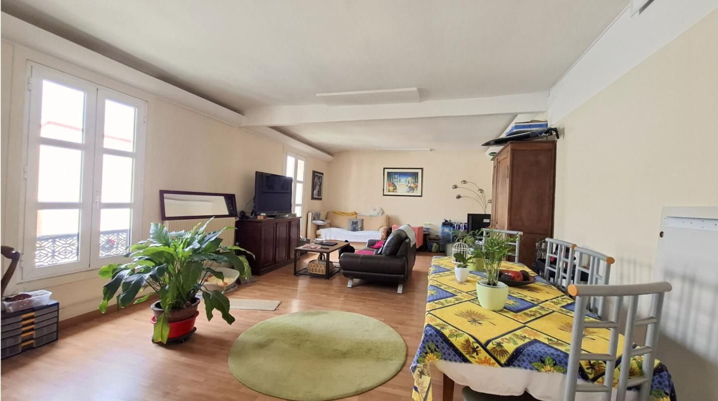 NEUILLY-SUR-SEINE Appartement Neuilly Sur Seine 3 pièces 79 m2 3