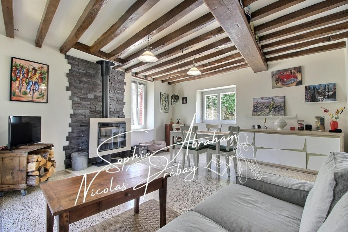 ANGERVILLE Fermette avec dépendances et terrain constructible 4