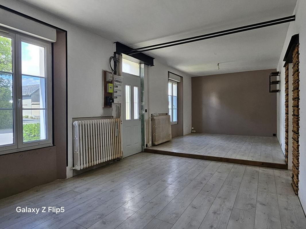 PONTFAVERGER-MORONVILLIERS Maison Pontfaverger Moronvilliers 4 pièce(s) 109 m2 2