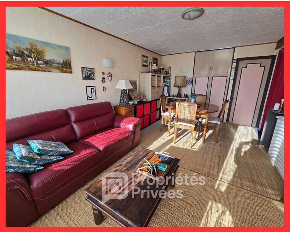 LE BOURGET 93350 LE BOURGET - Appartement 3 pièces 54.70 m²- 2 Chambres - 2 Balcons - Stationnement libre en extérieur 2