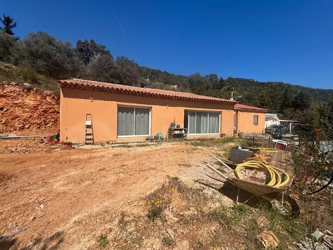 SIGNES **Nouvelle exclusivité - Maison 4 pièces à Signes** 3