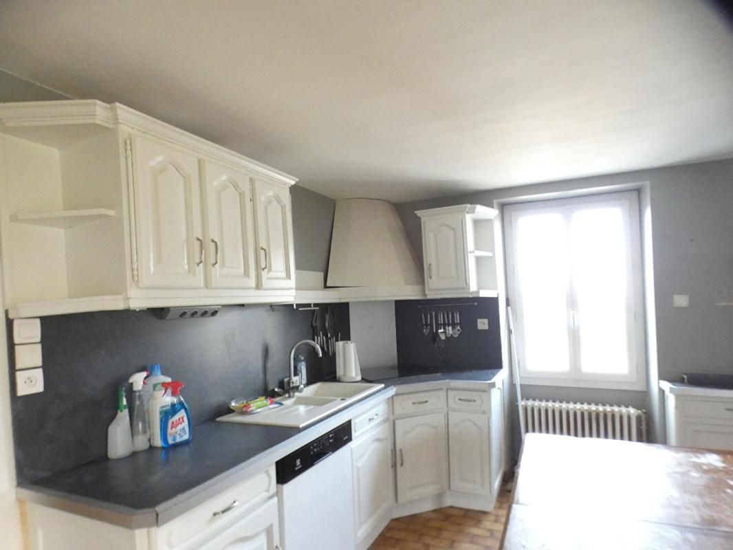 BEAUREGARD-DE-TERRASSON Maison Beauregard De Terrasson 4