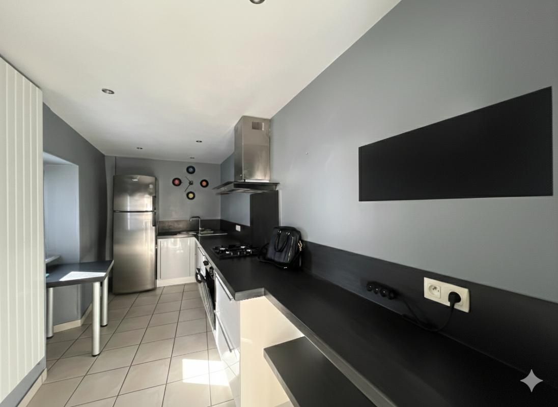 BLANZAT Maison avec jardin 3