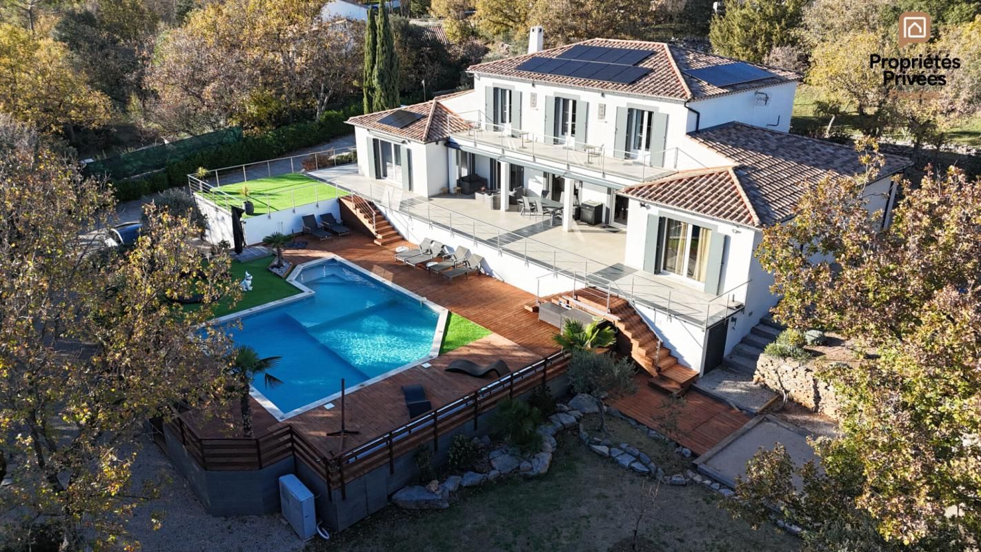 SAINT-MAXIMIN-LA-SAINTE-BAUME ÉLÉGANTE VILLA 260 m² avec piscine, jacuzzi terrain 5 000 m² Saint-Maximin 83470 4