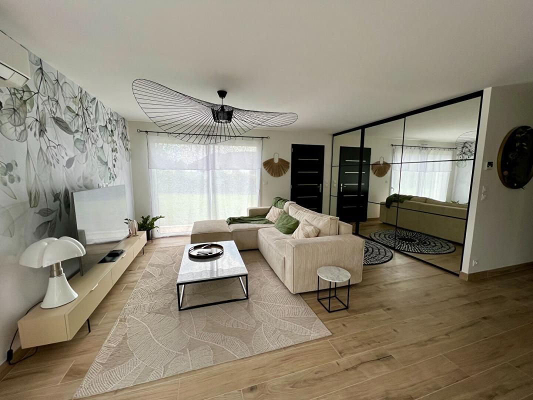 RARE :  Secteur recherché  - Plain pied - VENDOME centre 2min