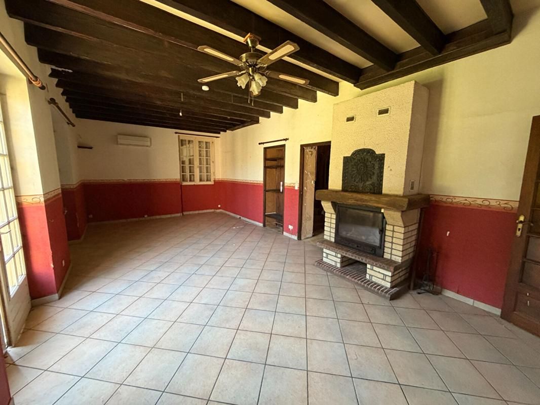 SAINCAIZE-MEAUCE Maison de famille à rénover à Saincaize 4